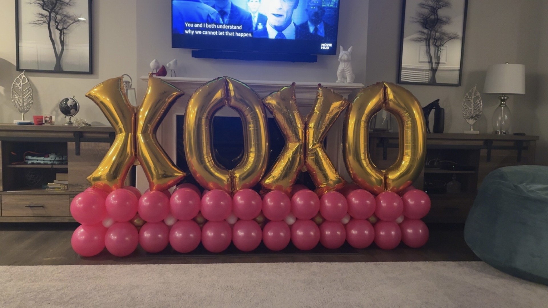 XOXO Valentine Marquee