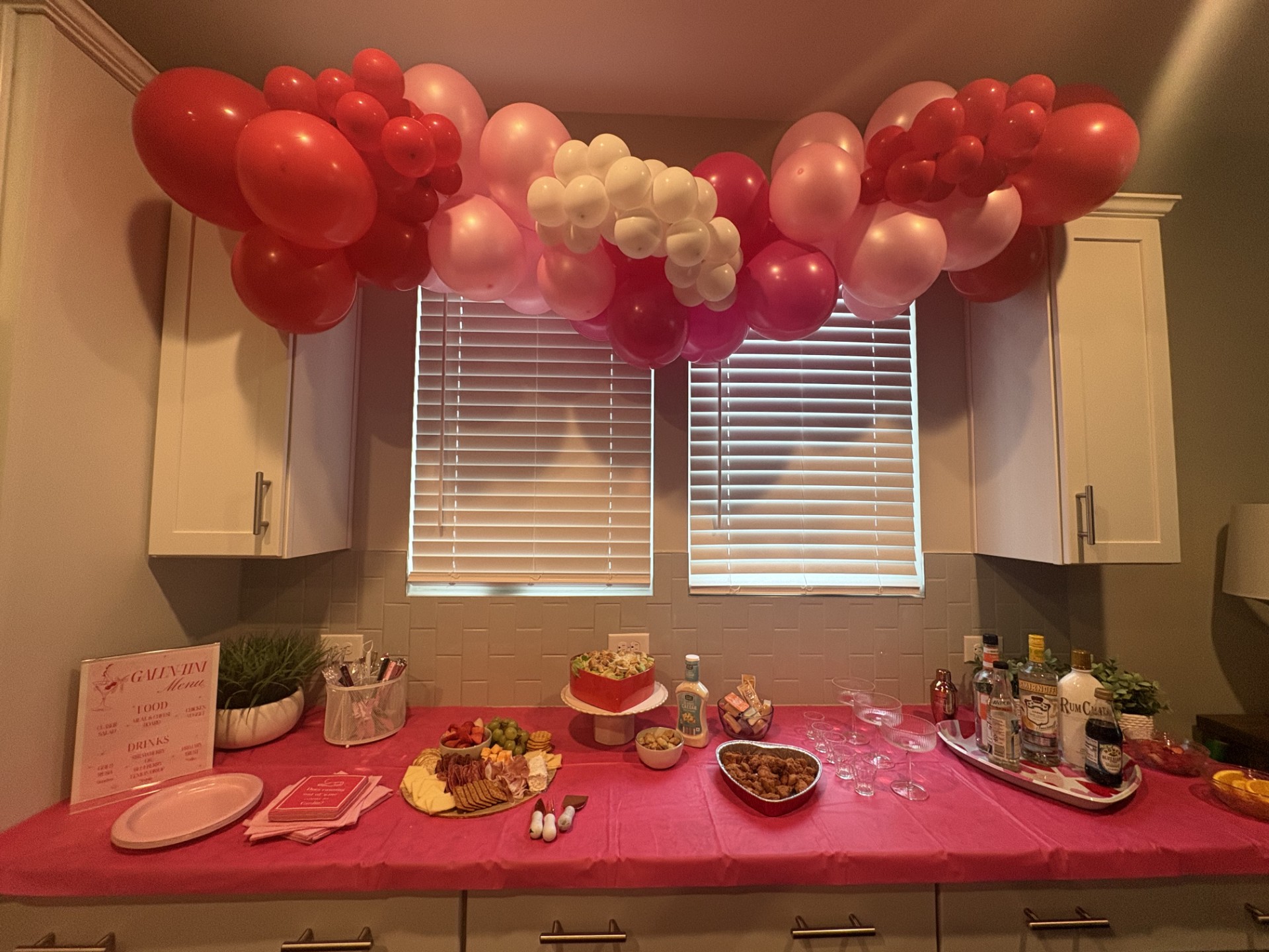 Galentine's Brunch Bar